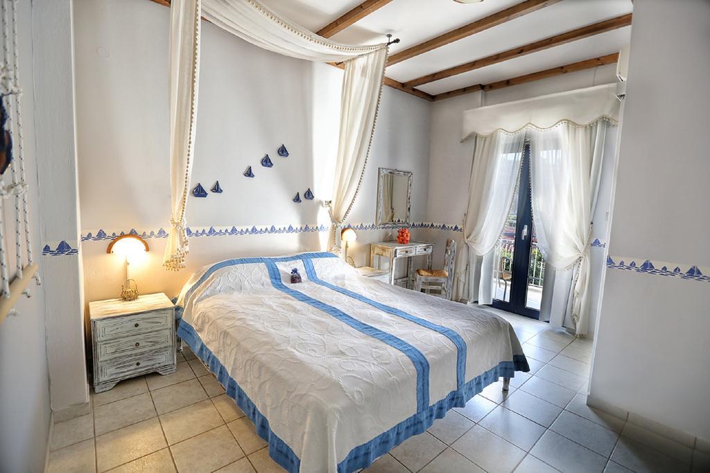 Argo Rooms & Studios Agioi Apostoloi  Bilik gambar